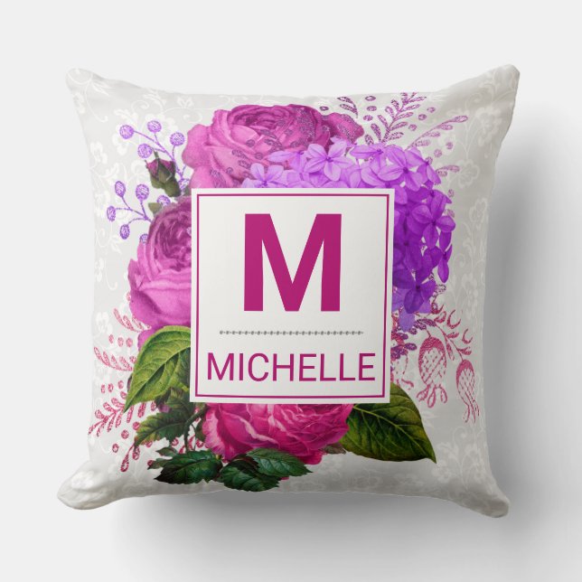 Schönes rosa und violette Blüten Monogramm Kissen (Vorderseite)