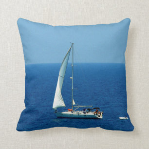 Schönes Sailboat Kissen