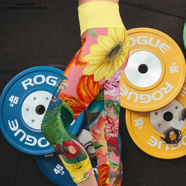 Schönes Sommermuster von Blume und Vögeln Capri Leggings (Von Creator hochgeladen)