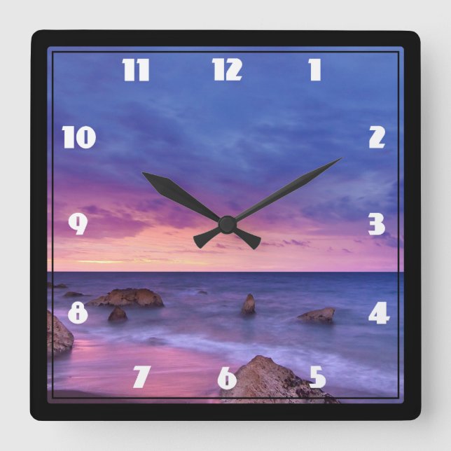 Schönes Sonnenuntergang Küstenbild Quadratische Wanduhr (Vorderseite)