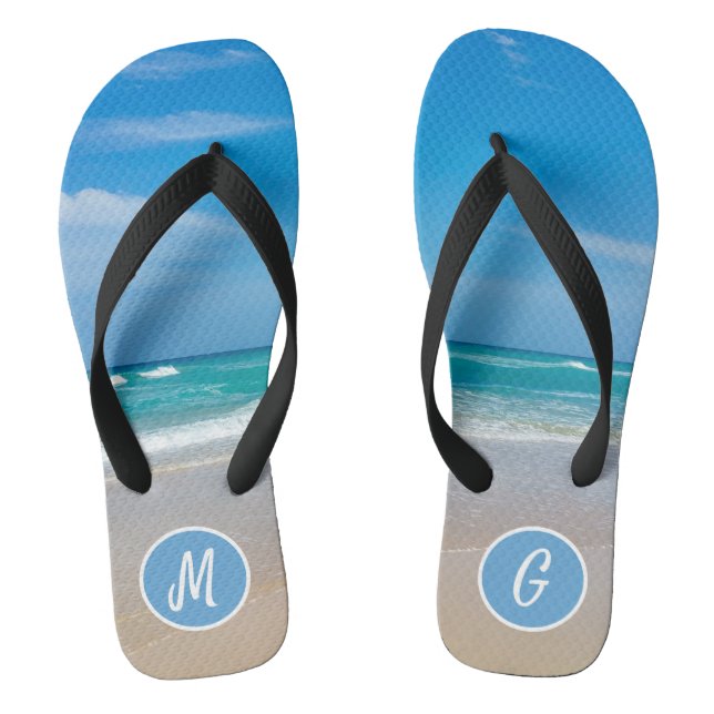 Schönes Tropical Beach & Sand Monogram Flip Flops (Fußbett)