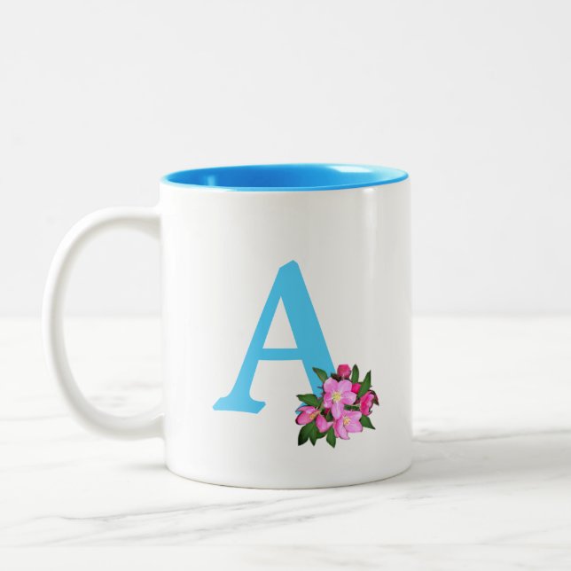 Schönes türkisfarbenes Monogramm mit Apfel-Blume Zweifarbige Tasse (Links)