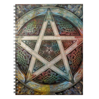 Schönes und buntes heidnisches Pentagramm Notizblock