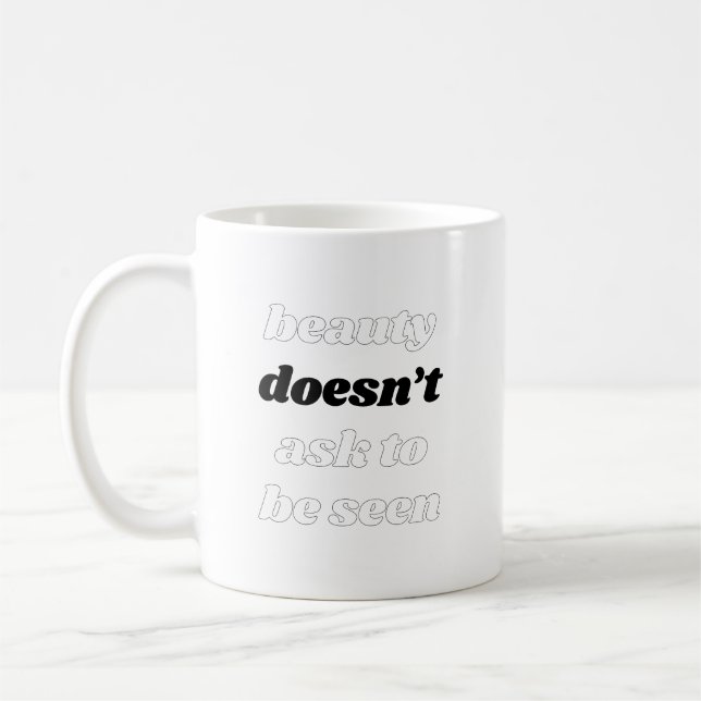 Schönheit Frage keine Tasse (Links)