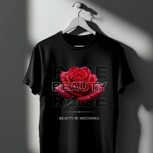 Schönheit im Werden Vintage Rote Rose Floral T-Shirt