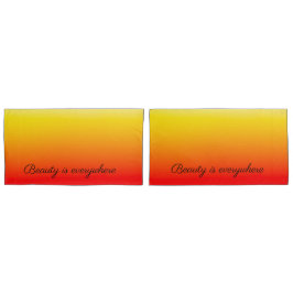 Schönheit ist überall rot bis gelb kissenbezug