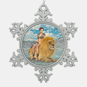 Schönheit und Löwen Schneeflocken Zinn-Ornament