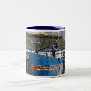 Schönheits-Bucht, Krabben-Boot im niederländisch Zweifarbige Tasse