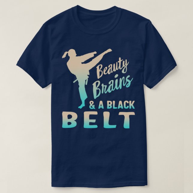 Schönheitsgedanken und ein Black Belt Martial Arts T-Shirt (Design vorne)