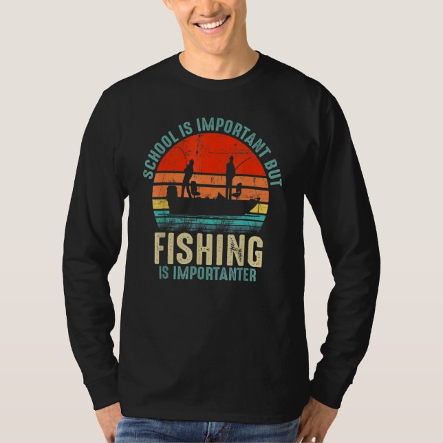 School Is Important But Fishing Is Importanter Boy T-Shirt (Vorderseite)
