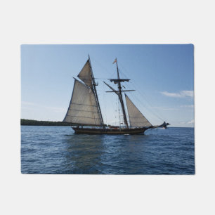 Schooner in Mackinac Island Harbour, Lake Huron, M Fußmatte