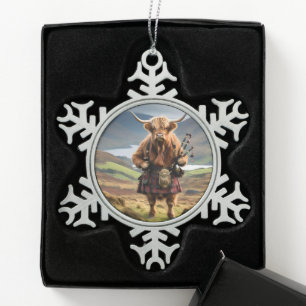 Schottischer Highland-Cow-Bagpiper, Schneeflocken Zinn-Ornament
