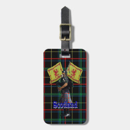 Schottischer Pfeifer auf Tartan Gepäckanhänger