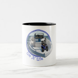 Schottischer Terrier auf dem Boot Zweifarbige Tasse