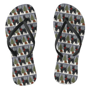 Schottischer Terrier-Hund im Schnee Weihnachten Flip Flops