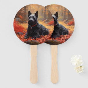 Schottischer Terrier im Herbstlaub Fall Inspiriert Fächer