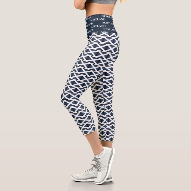 Schottisches Flaggenmuster in der Hoch-Taillenspit Capri Leggings (Links)