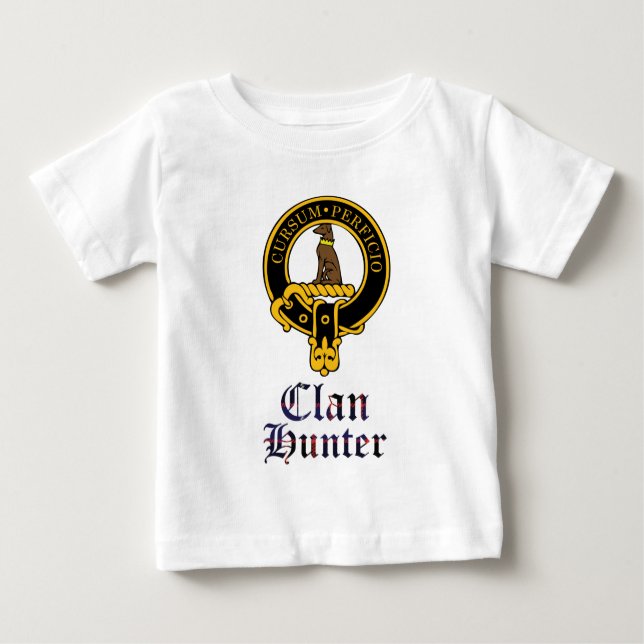 Schottisches Wappen des Jägers und Tartanclanname Baby T-shirt (Vorderseite)