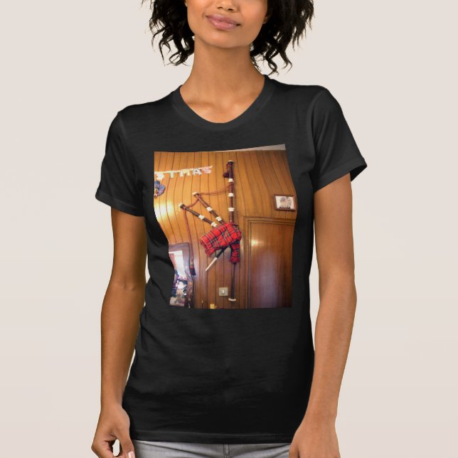 Schottland Bagpipe Tartan Kariertes Musikinstrumen T-Shirt (Vorderseite)