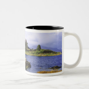 Schottland, Highland, Wester Ross, Eilean Donan 2 Zweifarbige Tasse
