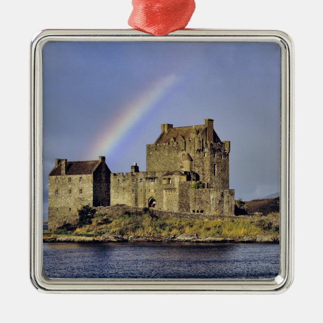 Schottland, Highland, Wester Ross, Eilean Donan Ornament Aus Metall (Vorne)