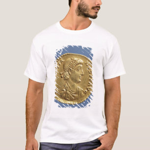 Schrägstrich von Gratian drapierte T-Shirt