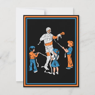 Schreckensmumie mit Kindern  Feiertagskarte
