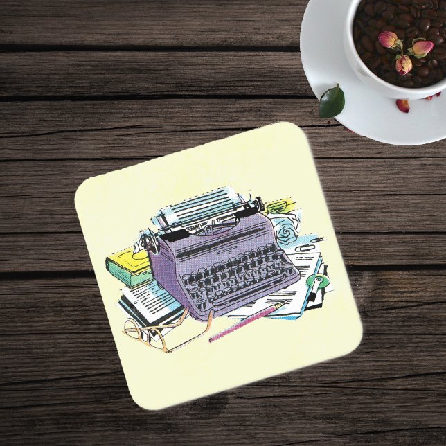 Schreibmaschinenstift für Vintage Schreibmaschine Rechteckiger Pappuntersetzer (Purple manual vintage typewriter, other tools of writers on yellow paper drink coasters.)