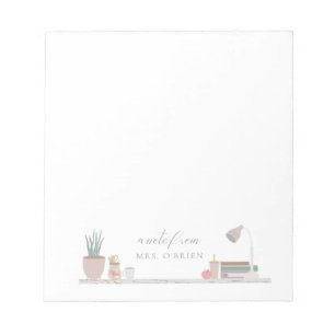 Schreibtisch des Lehrers Notizblock