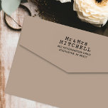 Schriftsteller Herr und Frau Personalisierte Rücks Permastempel<br><div class="desc">Die Vintage Schreibmaschinengestaltung zeichnet sich durch die Rücksendeadresse von Mr. und Mrs. aus,  mit Großbuchstaben und Nachnamen in fett gedruckter Schrift. Personalisieren Sie mit dem benutzerdefinierten Text mit dem Nachnamen und der Zuhause-Adresse des frisch verheirateten verheirateten Paares.</div>