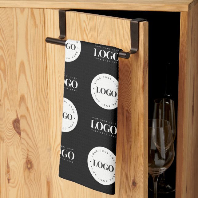 Schritt für Schritt und Wiederholung des Unternehm Geschirrtuch (Drittel gefaltet)