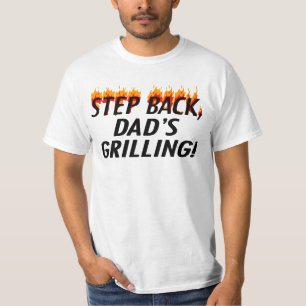 Schritt-Rückseite, grillendes die GRILLEN des T-Shirt