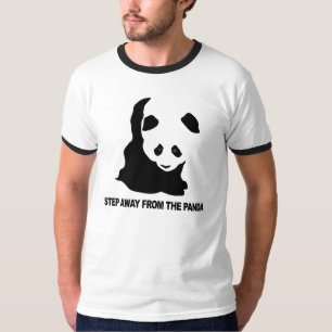 Schritt weg von dem Panda T-Shirt