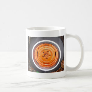 Schrottplatz Vintage-Rad, orange schwarz und weiß Tasse