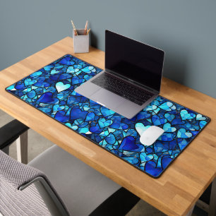 SCHUHE AUS BLAU STAINIERTEM GLAS SEHEN HERZEN SCHREIBTISCHUNTERLAGE