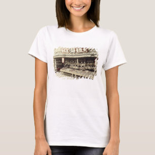 Schuhgeschäft in Kyoto, c.1890 (Hand-farbiges T-Shirt