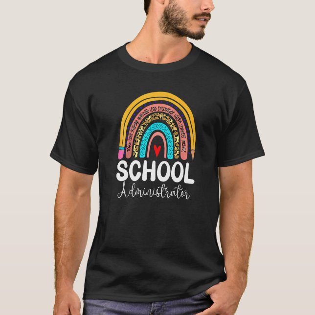 Schuladministrator Leopard Rainbow Back To Schoo T-Shirt (Vorderseite)