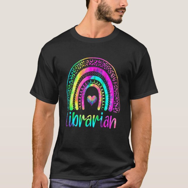 Schulbibliothekar Regenbogen-Leopard-Tie-Dye-Bibli T-Shirt (Vorderseite)
