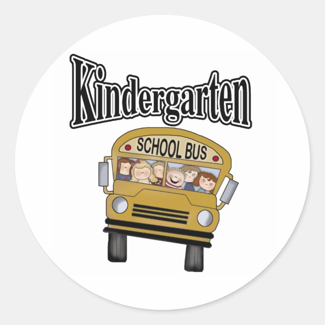 Schulbus mit Kindern im Kindergarten Runder Aufkleber (Vorderseite)