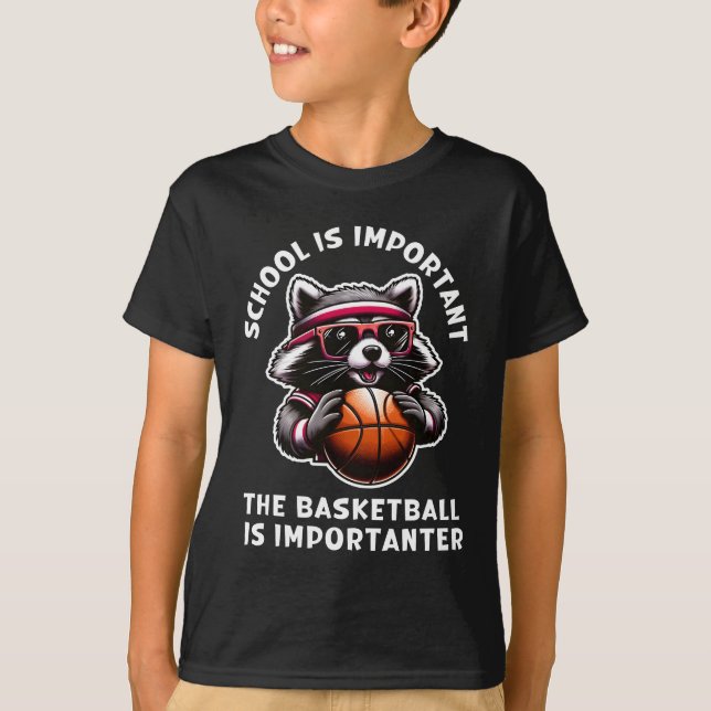 Schule ist wichtig Basketball ist wichtig T-Shirt (Vorderseite)