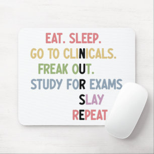 Schüler der Funny Nursing School Future Nurse Gesc Mousepad