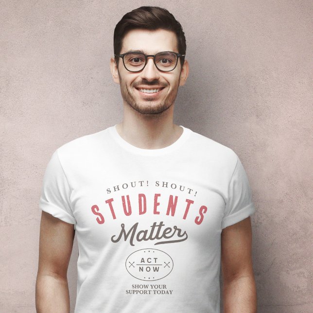 Schüler sind wichtig T-Shirt (Von Creator hochgeladen)