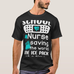 Schulkinder, die das World One Ice Pack auf einem  T-Shirt
