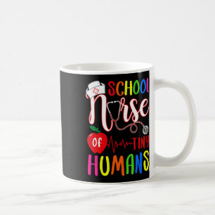 Schulkur winziger Menschen Krankenpfleger KK zur S Kaffeetasse
