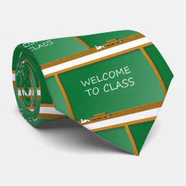 Schullehrer-Hauptmann willkommen in der Klasse Krawatte