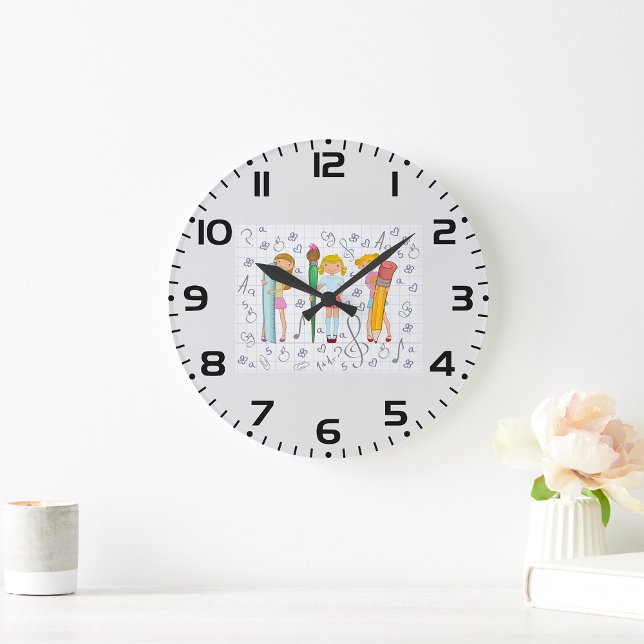 Schulmädchen mit Oversified School Stationery Große Wanduhr (Von Creator hochgeladen)