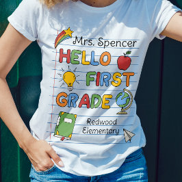 Schulpapier & Kritzeleien Hallo Erste Klasse T-Shirt
