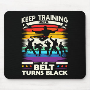 Schulung behalten, bis der Gürtel zu Black Karate Mousepad