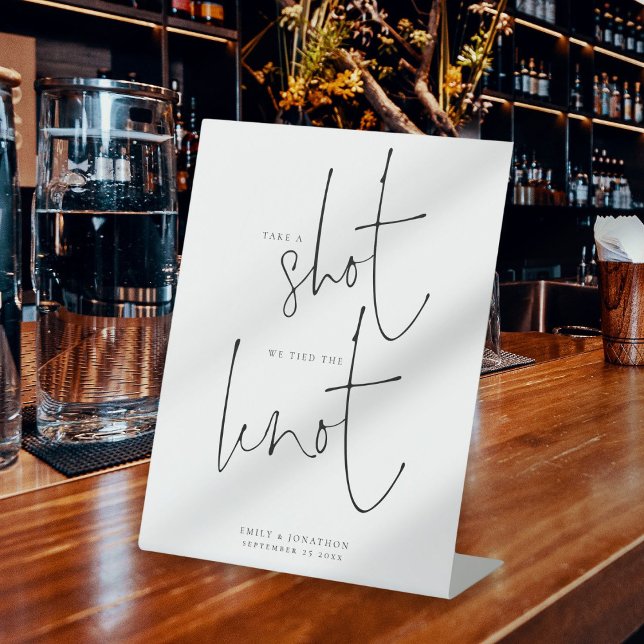 Schuss, den wir an die Knotehe geben Sockelschild (Von Creator hochgeladen)