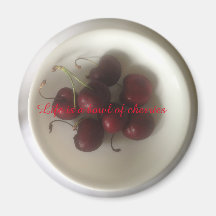 Schüssel mit Kirschen